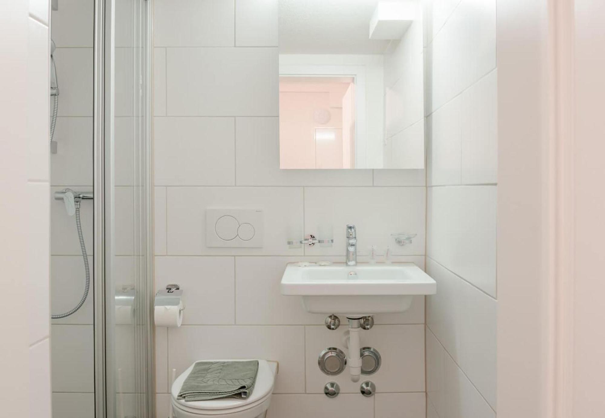HITrental Wiedikon Apartments Zürich Buitenkant foto