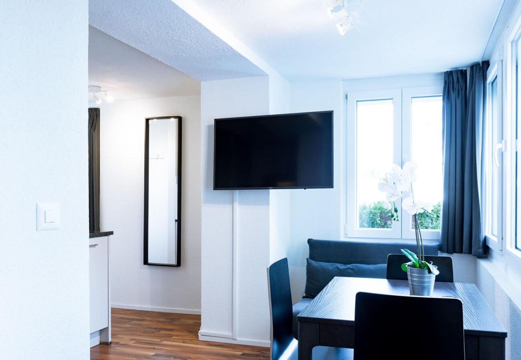 HITrental Wiedikon Apartments Zürich Buitenkant foto